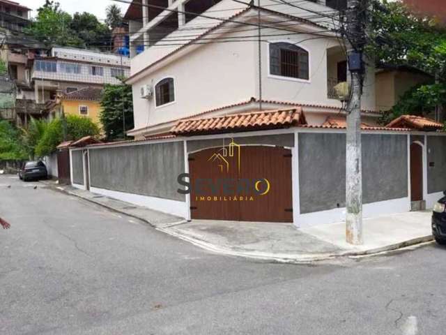 Casa à venda no bairro Fonseca - Niterói/RJ