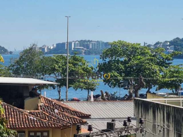 Apartamento à venda no bairro Charitas - Niterói/RJ