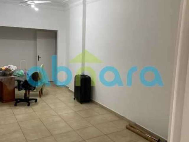 Apartamento com 3 quartos à venda na Rua Marquês de Abrantes, Flamengo, Rio de Janeiro, 107 m2 por R$ 870.000