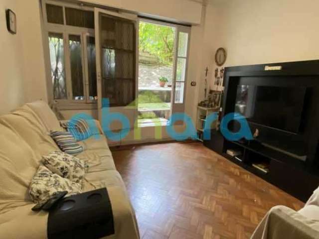 Apartamento com 2 quartos à venda na Avenida Atlântica, Copacabana, Rio de Janeiro, 85 m2 por R$ 1.489.000