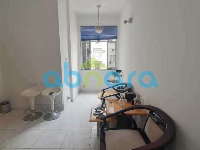 Apartamento com 1 quarto à venda na Rua Silva Castro, Copacabana, Rio de Janeiro, 32 m2 por R$ 550.000