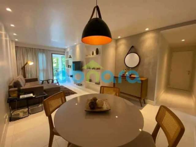 Flat com 2 quartos à venda na Avenida Borges de Medeiros, Lagoa, Rio de Janeiro, 75 m2 por R$ 1.599.000