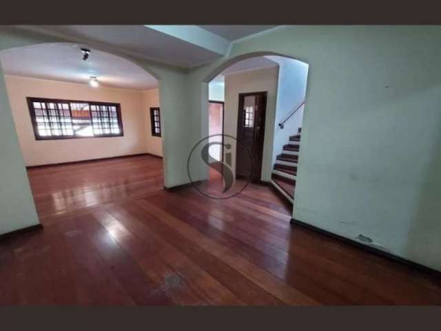 Casa com 3 quartos à venda na Rua Bacharel de Cananéia, 1, Vila Dom Pedro I, São Paulo, 240 m2 por R$ 800.000