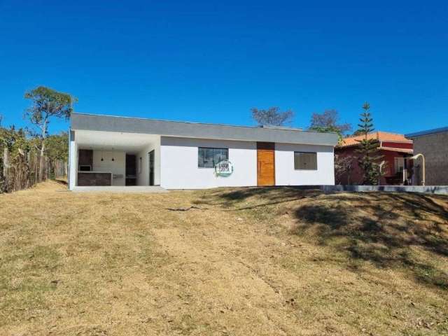 Casa com 3 dormitórios à venda, 180 m² por R$ 750.000,00 - Condomínio Estância da Mata - Lagoa Santa/MG