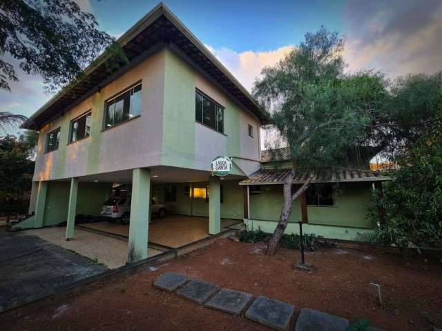 Casa com 4 dormitórios à venda, 400 m² por R$ 1.500.000,00 - Condomínio Campos da Liberdade - Lagoa Santa/MG