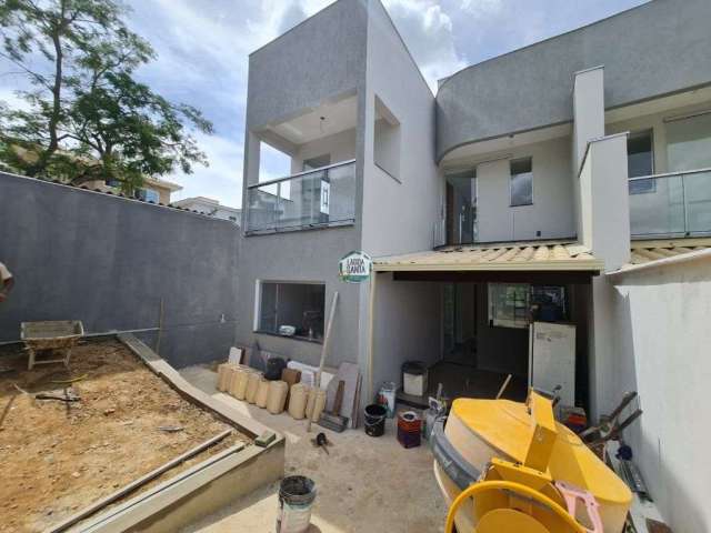 Casa com 3 dormitórios à venda, 131 m² por R$ 640.000,00 - Portal do Sol - Lagoa Santa/MG