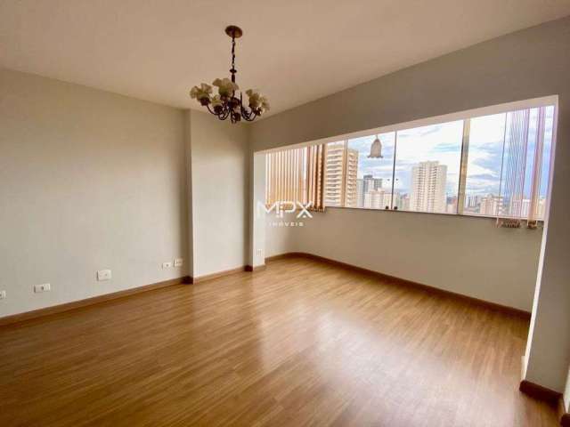 Apartamento com 3 quartos para alugar na Cidade Alta, Piracicaba  por R$ 1.250