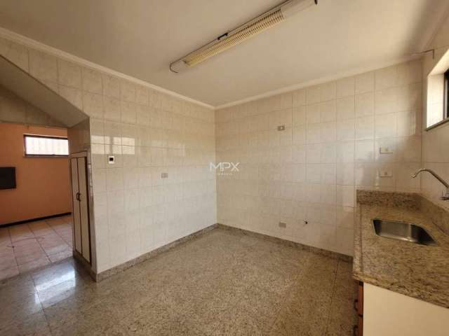 Casa com 2 quartos para alugar no Centro, Piracicaba  por R$ 2.500