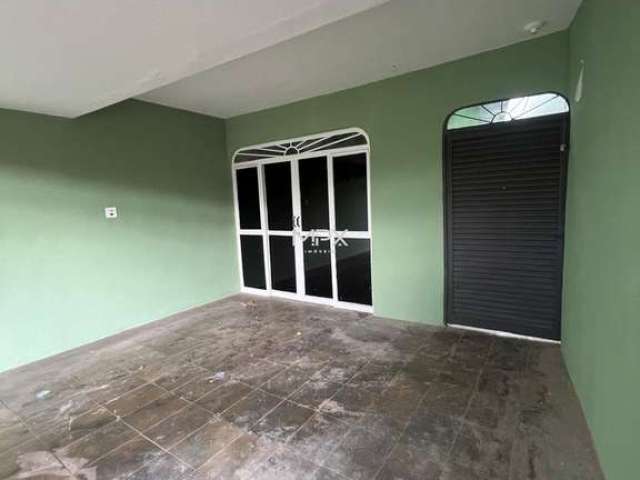 Casa com 4 quartos à venda na Vila Rezende, Piracicaba  por R$ 550.000