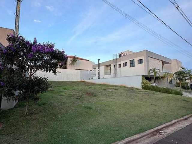 Terreno em condomínio fechado à venda no Santa Rosa, Piracicaba  por R$ 910.000