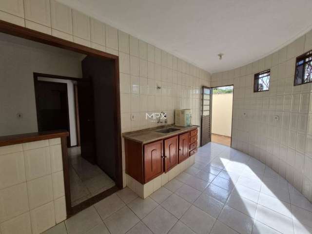 Casa com 3 quartos para alugar no Panorama, Piracicaba  por R$ 2.400