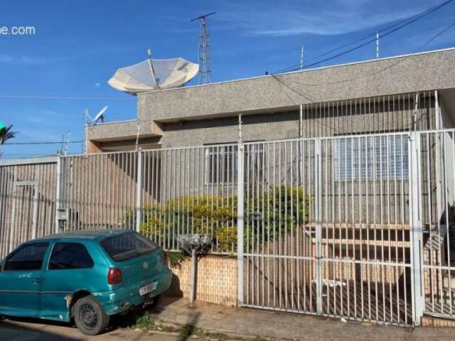 Casa com 3 quartos à venda no Jardim Guanciale, Campo Limpo Paulista  por R$ 600.000