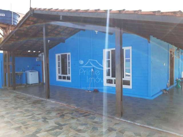 Casa para venda no Condomínio Arujá Coutry Club