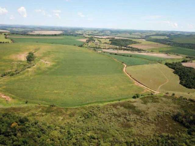 Fazenda à venda no Centro, Araçoiaba da Serra  por R$ 21.750.000