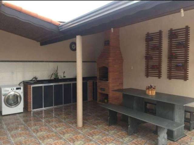 Casa com 2 quartos à venda na Rua Amália Gallan, 1, Nova Votorantim, Votorantim por R$ 371.000