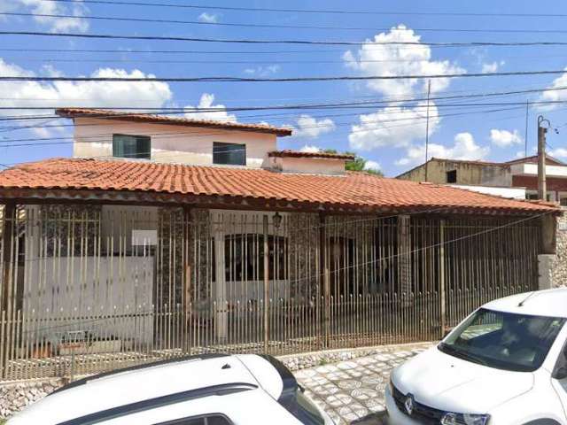 Casa com 3 quartos à venda na Rua Abolição, 103, Vila Jardini, Sorocaba por R$ 692.000