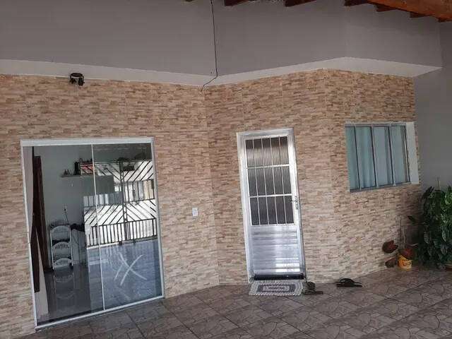 Casa com 2 quartos à venda na Rua Francisco Antonio Netto, 05, Jardim Santa Catarina, Sorocaba por R$ 290.000