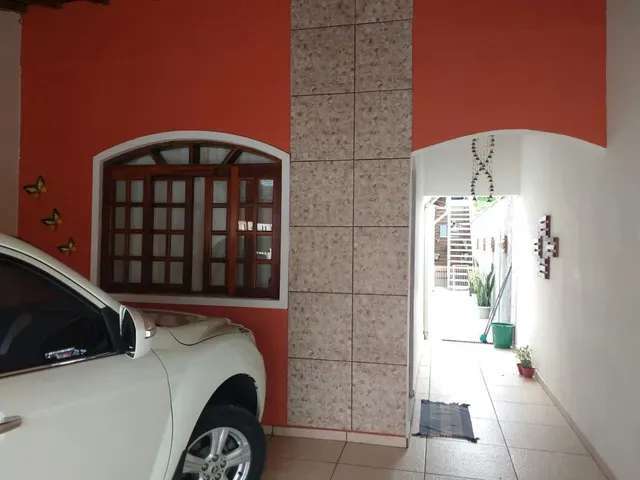 Casa com 3 quartos à venda na Rua Adelaide Lamberti Diener, 41, Jardim Santo André, Sorocaba por R$ 287.000