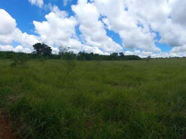 Terreno à venda na Estrada municipal 111, 111, Zona Rural, Cesário Lange por R$ 240.000