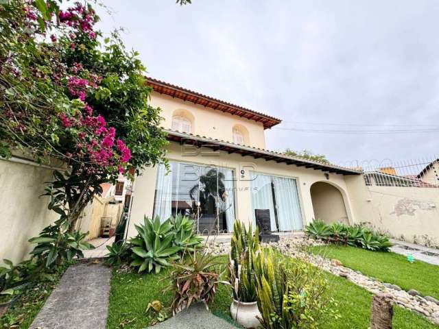 Casa com 4 quartos à venda na Rua Paula Ramos, 1028, Coqueiros, Florianópolis por R$ 2.150.000