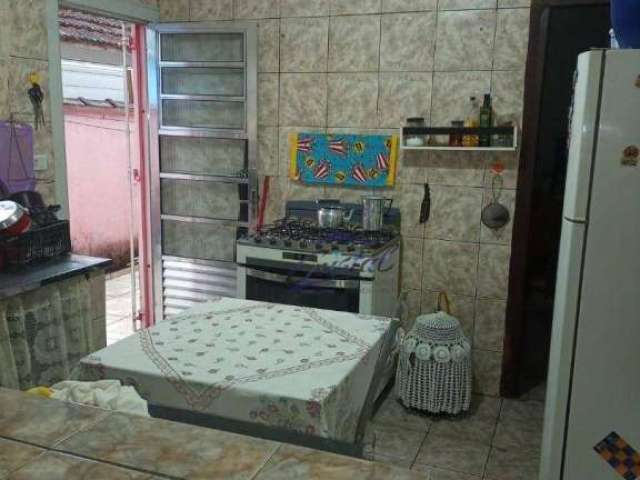 Casa na praia de suarão com 2 dormitório 2 vagas de garagem