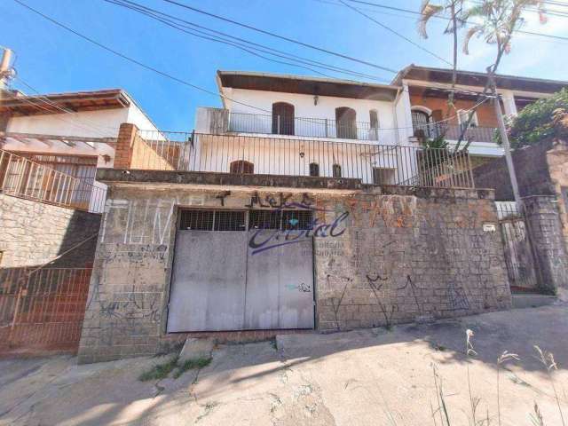 Casa sobrado com 5 dormitórios (2 suítes) - Vila Indiana - próximo USP