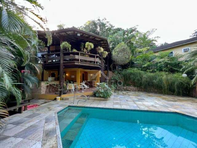 Casa à venda, 251 m² por R$ 1.750.000,00 - Itaipu - Niterói/RJ