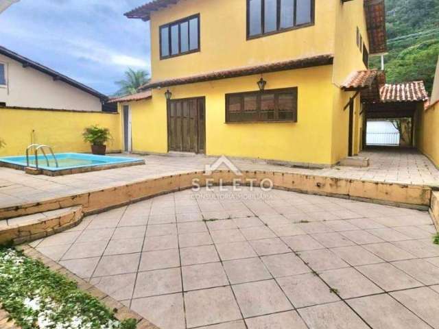 Casa com 4 dormitórios à venda, 284 m² por R$ 850.000,00 - Piratininga - Niterói/RJ