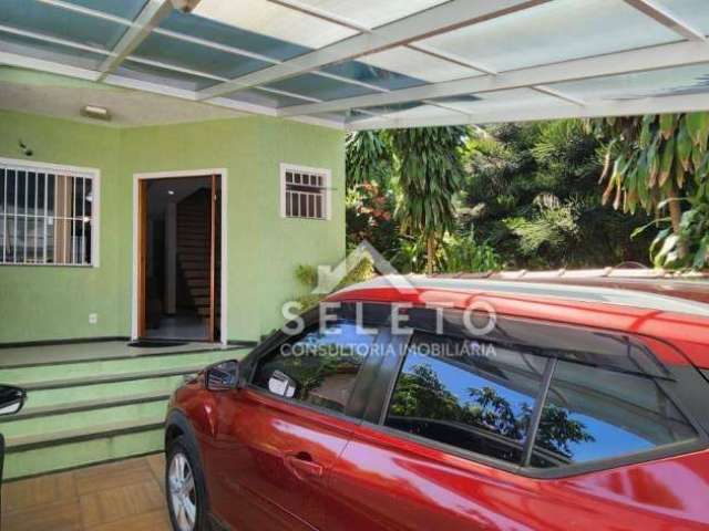 Casa à venda por R$ 699.000,00 - Itaipu - Niterói/RJ