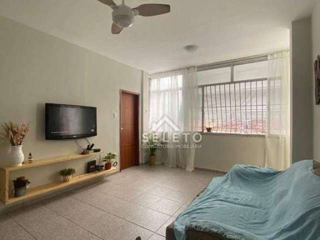 Apartamento com 3 quartos, 95 m², à venda por R$ 520.000