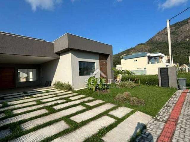 Casa com 3 quartos, 154 m², à venda por R$ 860 .000