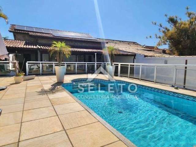 Casa com 3 dormitórios à venda, 190 m² por R$ 890.000,00 - Itaipu - Niterói/RJ