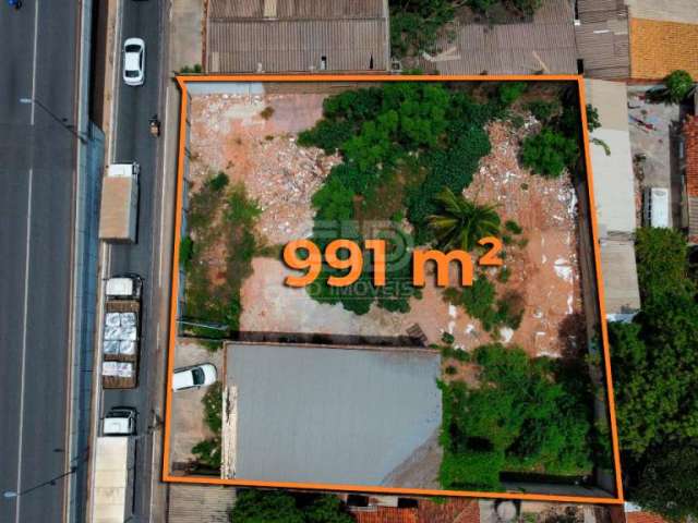 Terreno com 991m² na Avenida Beira Rio em Cuiabá