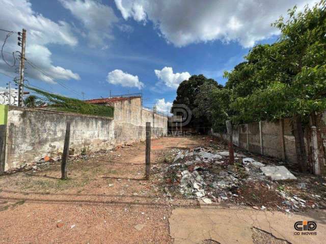 Terreno com aproximadamente 329m² no Centro Norte de Várzea Grande