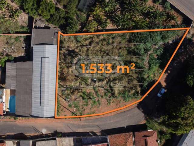 Terreno com aproximadamente 1.563m² no bairro Ponte Nova em Várzea Grande