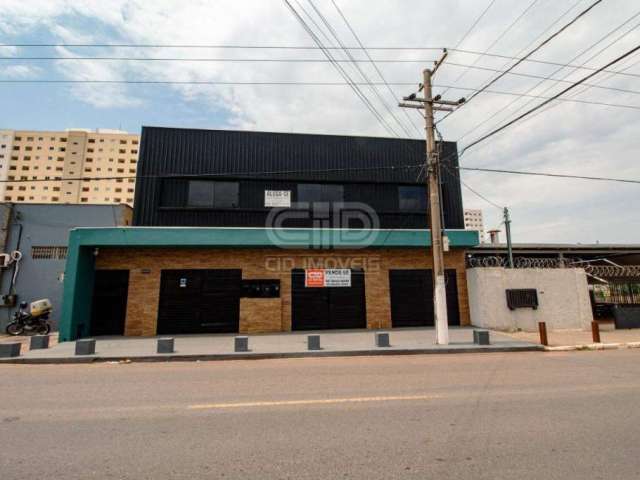 Imovel comercial com aproximadamente 622m² no bairro Morada do Ouro