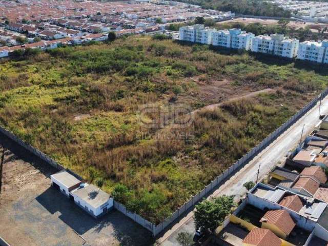 Terreno com mais de 39.000m² no bairro Jardim Imperial