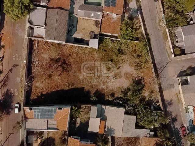 Terreno com mais de 1.450 m² no bairro Dom Aquino