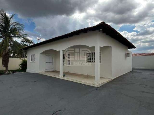 Casa á Venda no bairro Jardim Califórnia