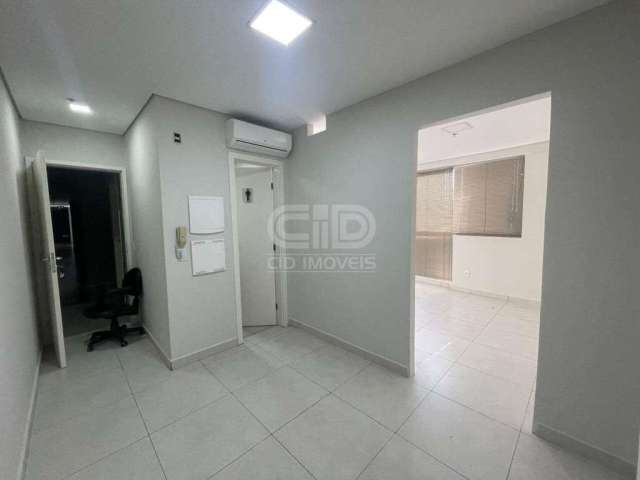 Sala comercial com aproximadamente 55m² no Ed. Helbor Dual Business Office