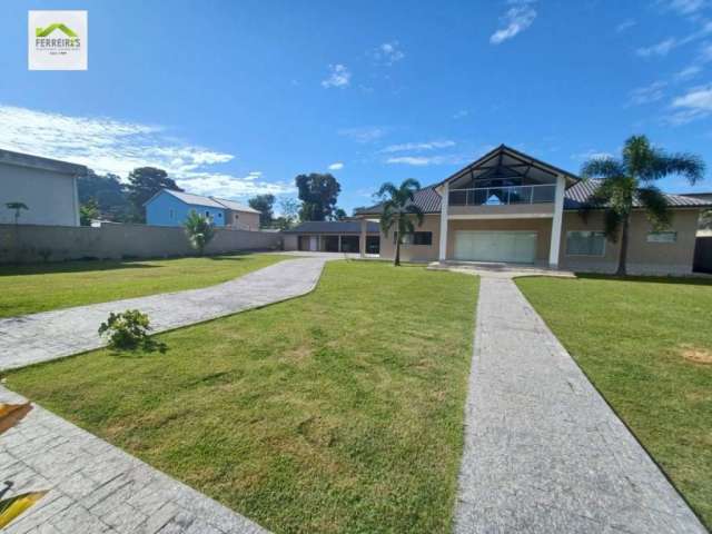 Casa Alto Padrão para Venda em Parque A Equitativa Duque de Caxias-RJ