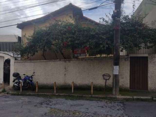 Linda casa no alto barroca em belo horizonte