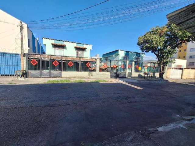 LINDA CASA GEMNADA EM CONDOMÃNIO EM Ã“TIMA LOCALIZAÃ‡ÃƒO NO ELDORADO EM CONTAGEM