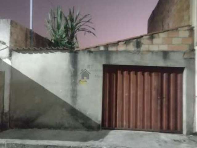 EXCELENTE CASA EM A“TIMA LOCALIZAA‡AƒO DO BAIRRO SANTA TEREZINHA EM CONTAGEM