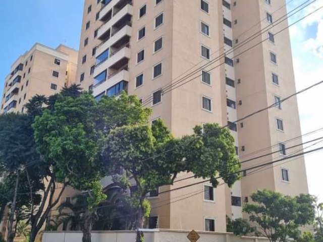 Vendo apartamento de três dormitórios no bairro campo grande! (zona sul-sp)