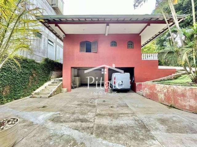 Casa com 3 dormitórios à venda, 230 m² por R$ 1.490.000 - Granja Viana - Cotia/SP