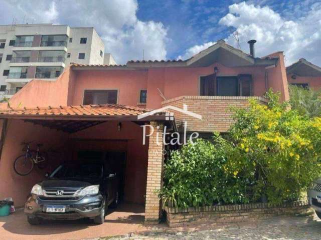 Casa com 3 dormitórios à venda, 198 m² por R$ 790.000 - Granja Viana - Cotia/SP