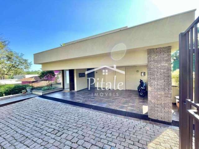 Casa com 4 dormitórios à venda, 244 m² por R$ 2.300.000 - Chácara Moinho Velho - Carapicuíba/SP