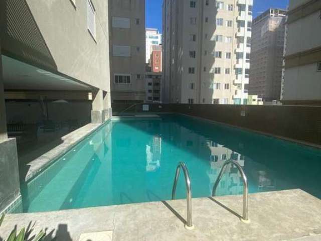 Apartamento com 4 dormitórios à venda sendo 4 suítes, 200 m² por - R$ 3.090.000,00 - Meia Praia - Itapema/SC