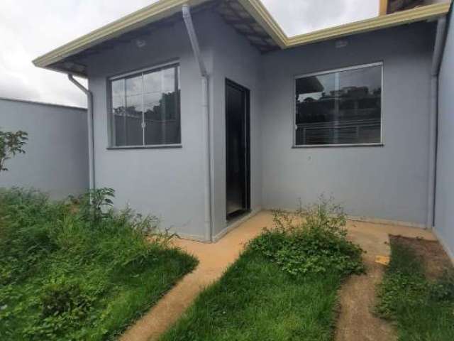 Casa com 2 quartos à venda na Uganda, 0, Canaã, Belo Horizonte por R$ 339.000
